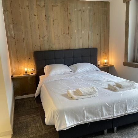 Prachtige kamer in centrum Brugge met badkamer ! Buitenkant foto