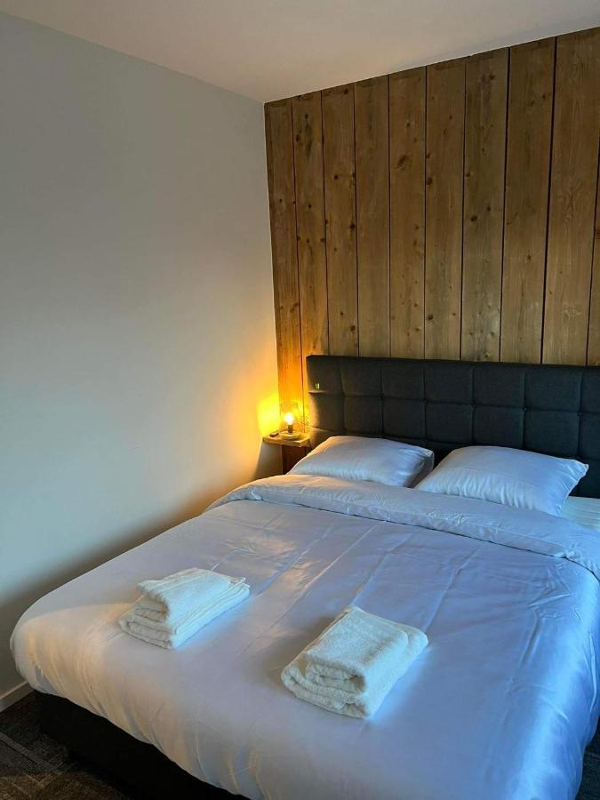 Prachtige kamer in centrum Brugge met badkamer ! Buitenkant foto