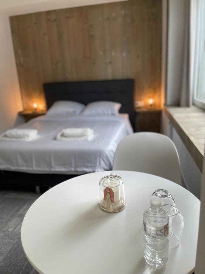 Prachtige kamer in centrum Brugge met badkamer ! Buitenkant foto