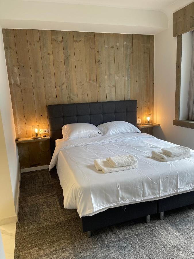 Prachtige kamer in centrum Brugge met badkamer ! Buitenkant foto