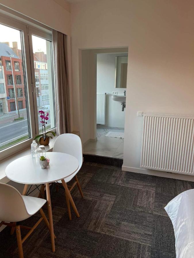 Prachtige kamer in centrum Brugge met badkamer ! Buitenkant foto